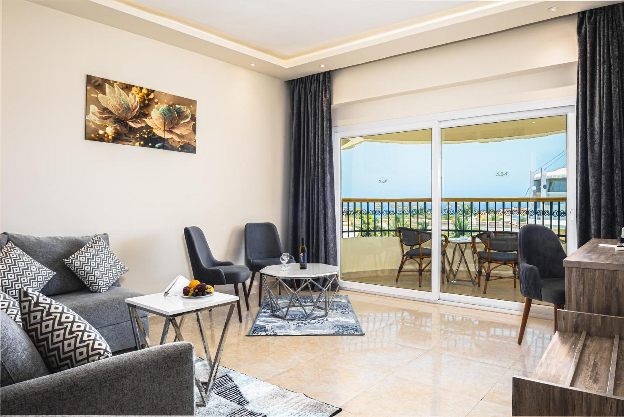 Seagull Beach Resort - Families And Couples Only Hurghada Eksteriør billede