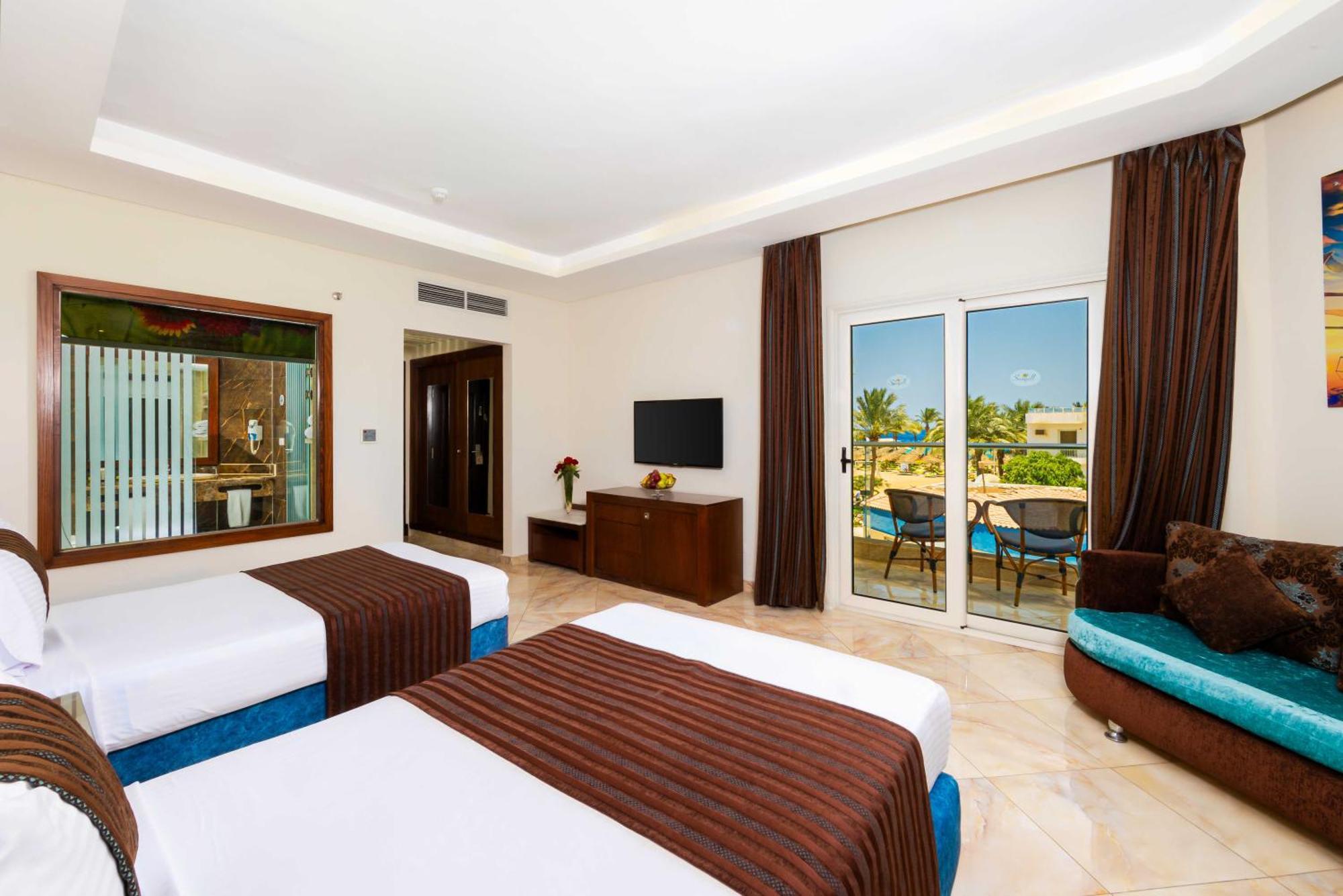 Seagull Beach Resort - Families And Couples Only Hurghada Eksteriør billede