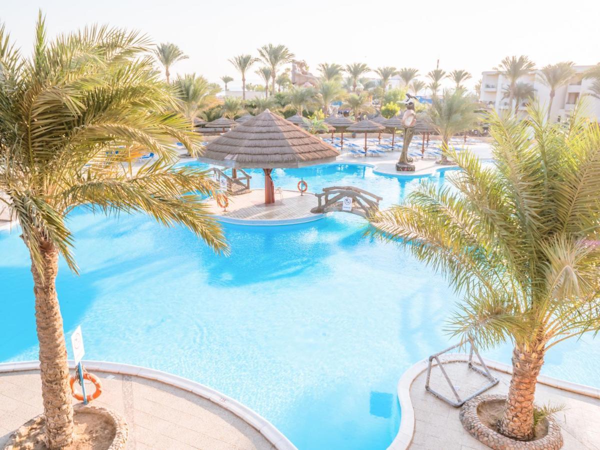 Seagull Beach Resort - Families And Couples Only Hurghada Eksteriør billede